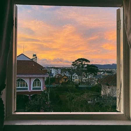 The Balcony Bnb Dalat Luaran gambar